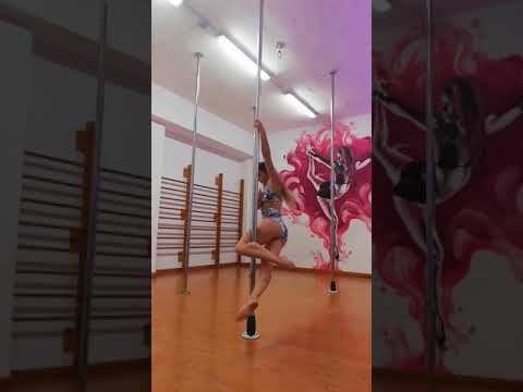 Pole dance Sandra Sánchez