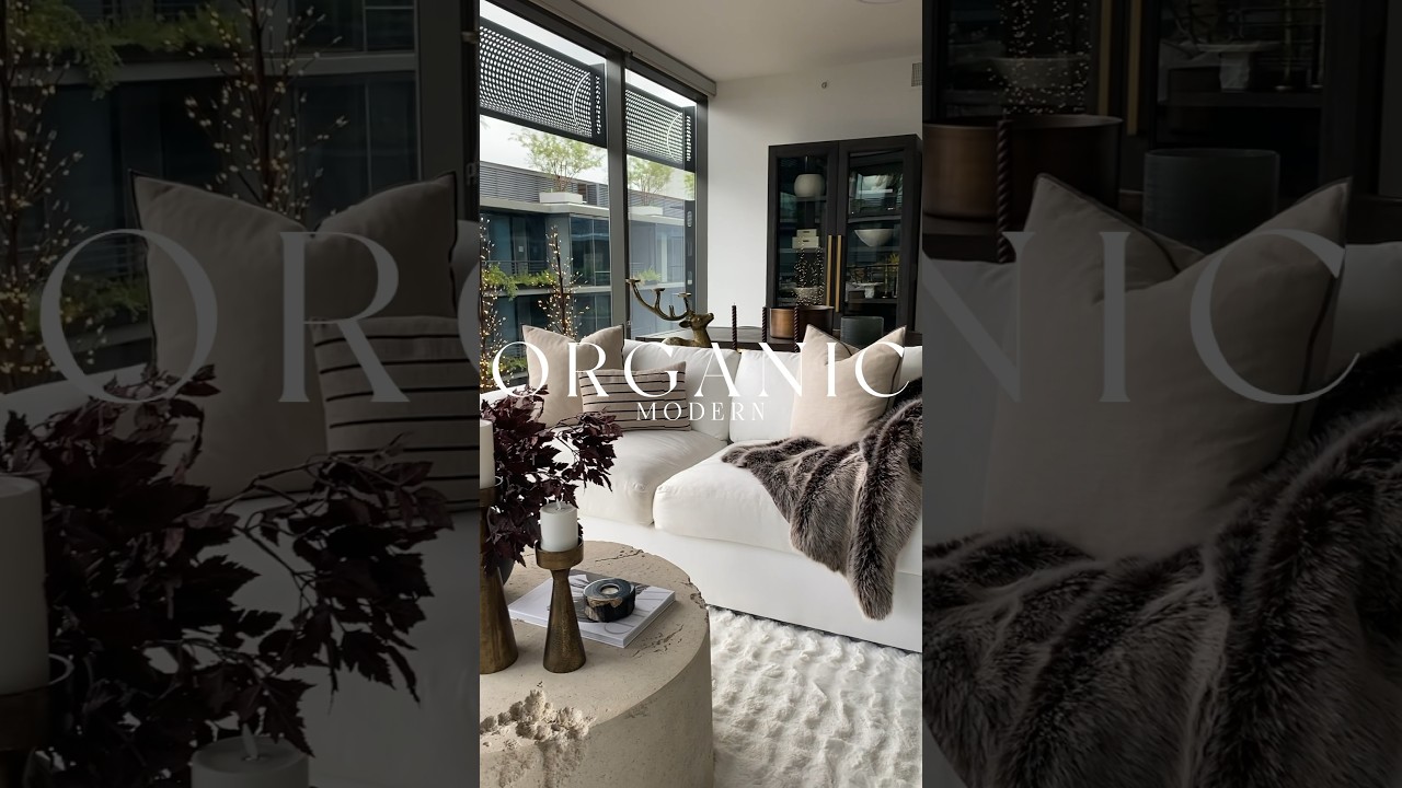 Organic Modern vibes🖤 follow me on IG @scottsdaledesignservices for more home inspo🫶🏼