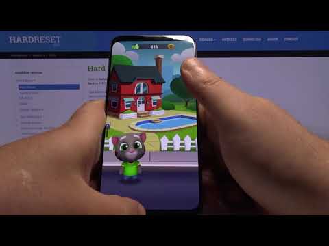Playing the Game My Talking Tom Gold Run on Meizu 16th