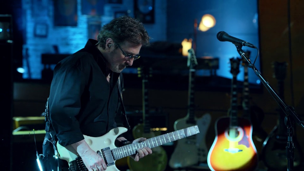 Miniature de la vidéo Blue Öyster Cult - "E.T.I." (Live Video) du film Blue Öyster Cult ‎- 40th Anniversary - Agents Of Fortune - Live 2016