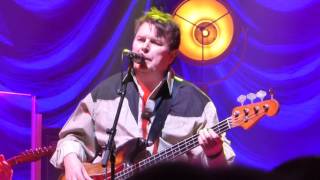 Blue Rodeo - Little Ole Wine Drinker Me (Dean Martin cover)