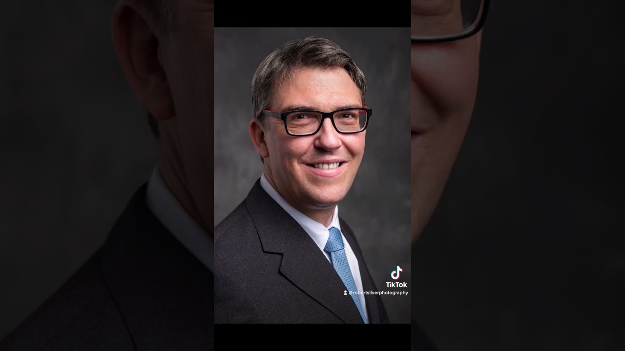 Corporate Headshots Using Only Two Lights + V-Flats