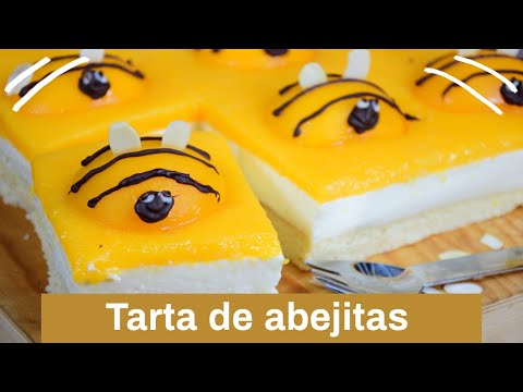 TARTA de abejitas hecha con melocotón
