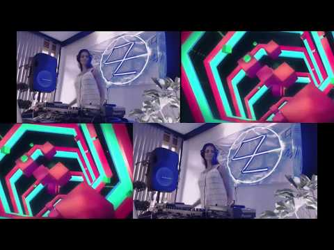 Aurora Solovey @ Zafiro