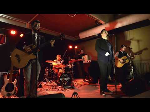 Helminauha - Seinillä On Korvat