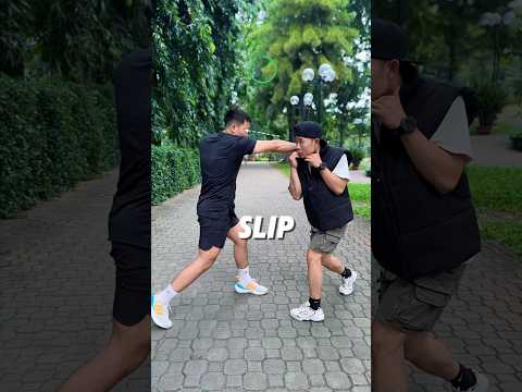 Master Proper Slip and Roll Defense in Boxing #BoxingDefense #SlipAndRoll #LearnBoxing #BoxingBasics