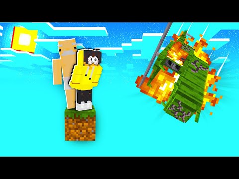 OUR HELICOPTER CRASHED ON ONE BLOCK ISLAND! 🚁 [We're stranded] - MINECRAFT