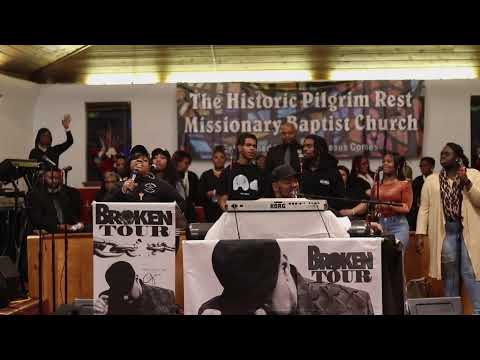 Pastor John P. Kee & The New Life Community Choir (Live Concert)