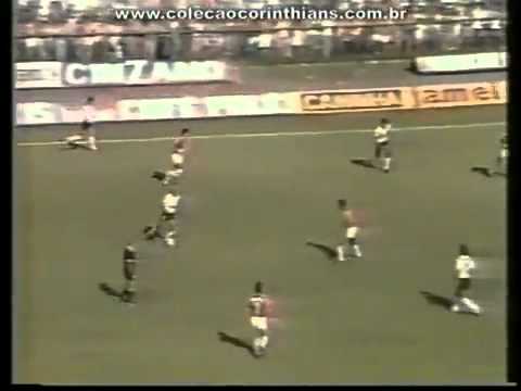 Corinthians 0x2 America - Brasileirão 1986.flv