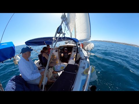 Sailing on A Catalina 27 (July 4, 2022) - s/v Jean Grey