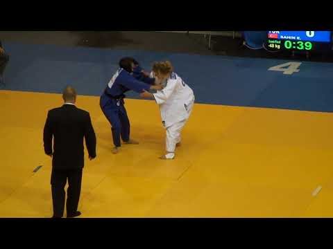 EC JUN 2011 48  PIENKOWSKA Karolina POL SAHIN Ebru TUR