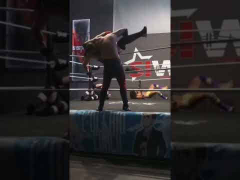 Marcus Valentine eliminate Gabriel - S.I.W. Battle Royal