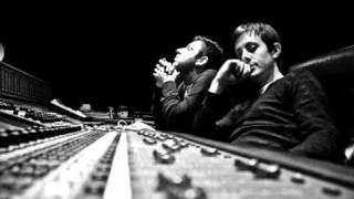 Chase &amp; Status - Fool Yourself (feat Plan B and Rage)