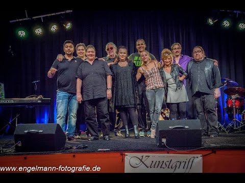 Antikriegstag 2015 Finale " Das weiche Wasser " DIE UNTIERE & Gastkünstler