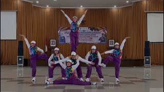 Download lagu JUARA 1 - SENAM AEROBIC KREASI (TABOLA BALE) - POR ASN KEBUMEN 2025 - DINKES PPKB mp3