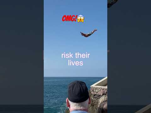 FEARLESS Divers in Mazatlan, Mexico - el Clavadista #shorts #mexico #mazatlan