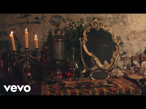 Video thumbnail for Darling