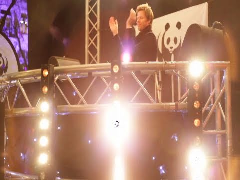 Ferry Corsten WKNDR Episode 5: Ferry at work for World Wildlife Fund Earth Hour 2011