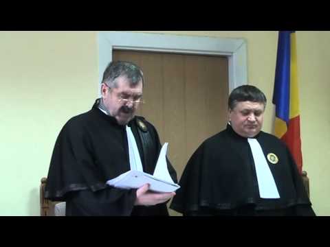 Curaj.TV - Cătăţeanul amendat de poliţie este purtat prin judecată