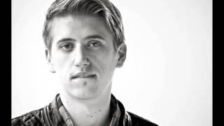 Sam Amidon - "Shake It Off" Reviewed by Tim