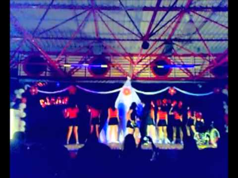 Glee Cast - Total Eclipse Of The Heart/Hair/Crazy In Love (Grammy Ciman 2010)
