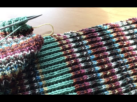 Knitting a scarf in the "false patent" pattern