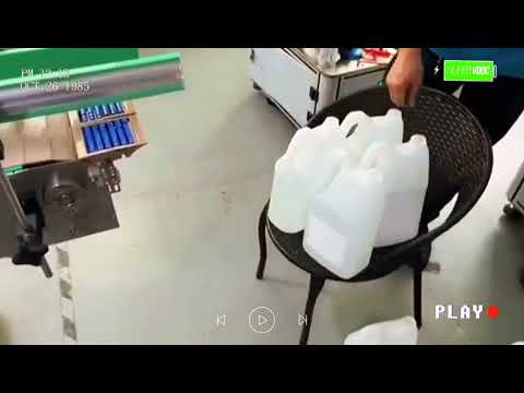 Automatic different bottle double sides labeling machine front back labeling video