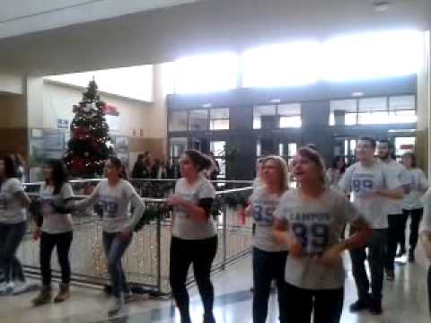 Campus 89 y bailes latinos!