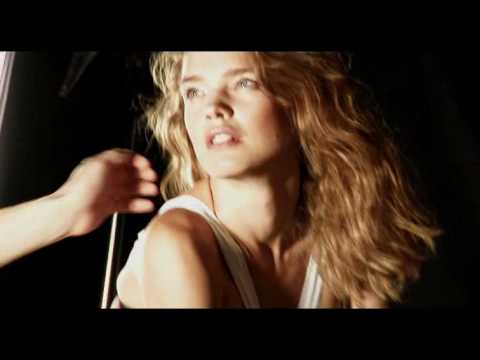 Making Of shooting Etam Lingerie 2010 - Natalia Vodianova