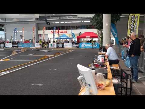 2016-09-17 EOS Nurburgring Round 1 2wd A-main Leg 1