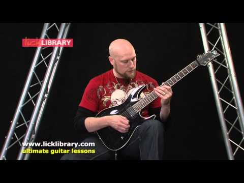 Guitar Vibrato Tips With Andy James - Session 1 - Licklibrary