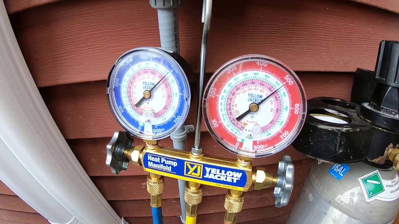 Installing a Fujitsu Cassette