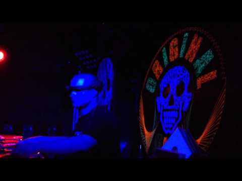 PIRATE ATTACK 3 @ Cabaret Vauban (01/04/16) Mik Izif