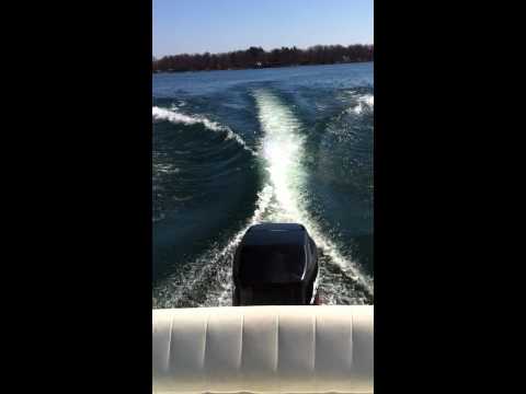 1995 17' Mako - Four Stroke engine running