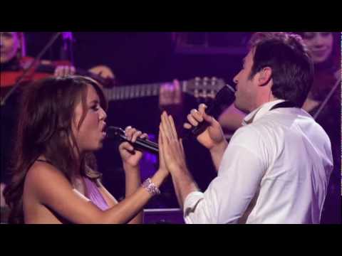 Nei Tuoi Occhi (In The Mirror) - Nathan Pacheco and Chloe: Yanni Voices Concert (Acapulco 2008)
