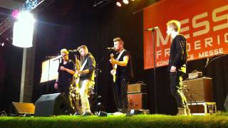 Rest from the streets - A Friend in London (Live in Fredricia Messe C)