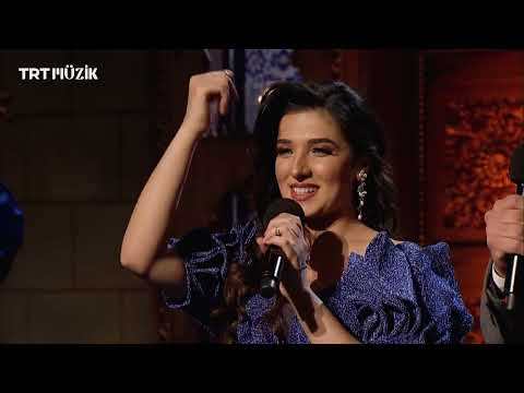 Senem Akdemir, Ahmet Tuzlu - O Ne Haldır Yanağında