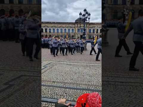Ehrenzug OSH Dresden der Bundeswehr 🦅🇩🇪#soldaten #militär #bundeswehr #marsch #musik #tradition