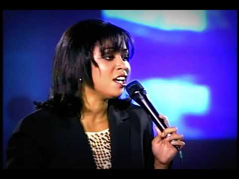 PRESENÇA - Intérpretes J Neto e Gisele Nascimento - Compositor Maestro Paulo Silva