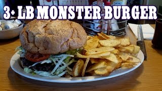 Food Challenge - 3+ lb Monster Burger Challenge @ The Omelet House | FreakEating in Las Vegas