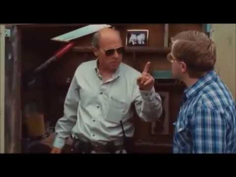 Trailer Park Boys - The shit hawks, Bubbles' shed and Lahey drinking liquor - (sous-titré FR)