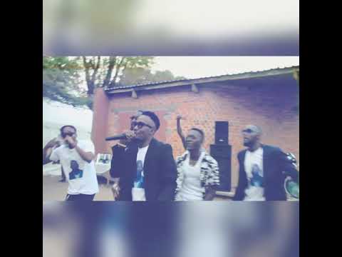 Ras Mullar , El T & Thee M Train - girl on me