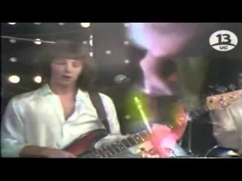 Con Lagrimas En Los Ojos - Grupo Impacto