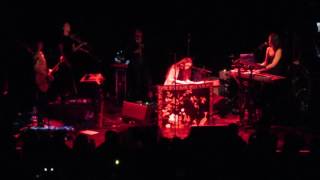 Birdy - Unbroken (Live) 2016 06 09 NYC