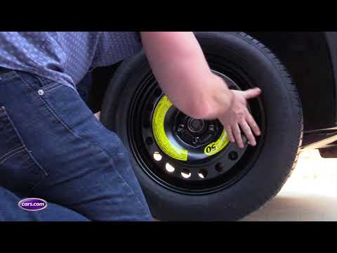 How to Change a Tire: A Step-by-Step Guide&mdash; Cars.com