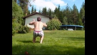 preview picture of video 'Backyard training July 2009'
