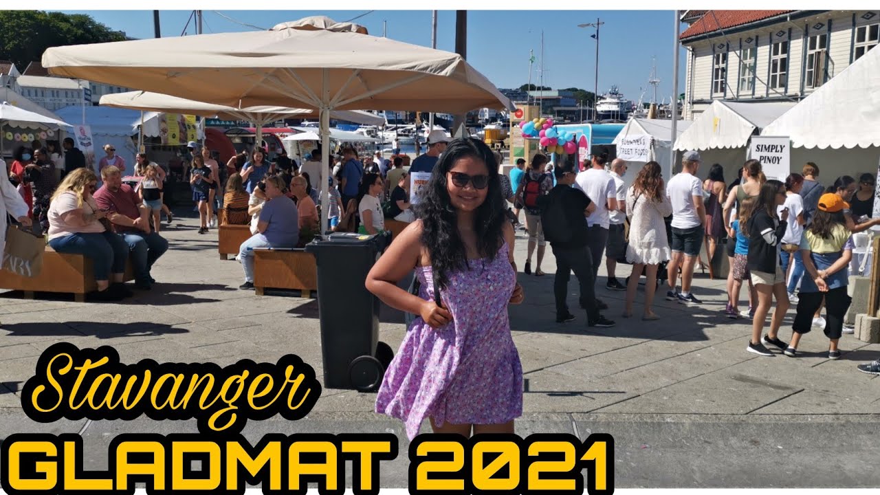 Take a tour across Gladmat Food Festival with a visitor.