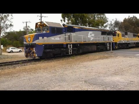 Qube container train 2AM6 at Bridgewater - 09/12/2019