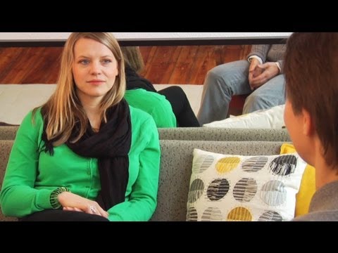 Affäre trotz Zölibat: "Er hat mich in sein Büro gezogen"