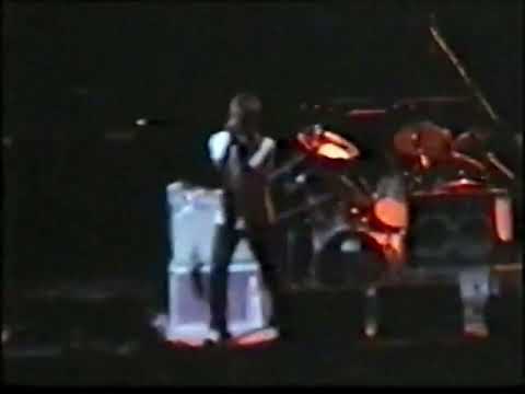 Radiohead - Stadio Cibali Aug 6th, 1995 (As support for R.E.M)
